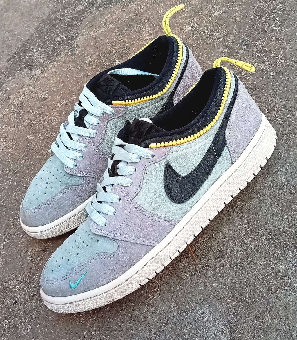 Pre Owned Nike Air Jordan 1 Switch Sneakers.